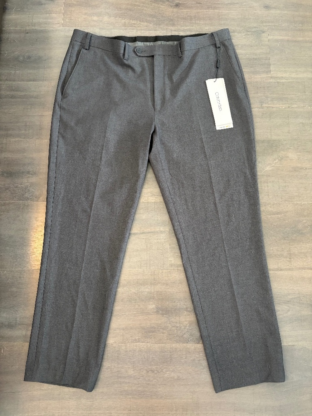 Calvin Klein Men's Skinny Fit Dress Pants Size 40W Grey NWT